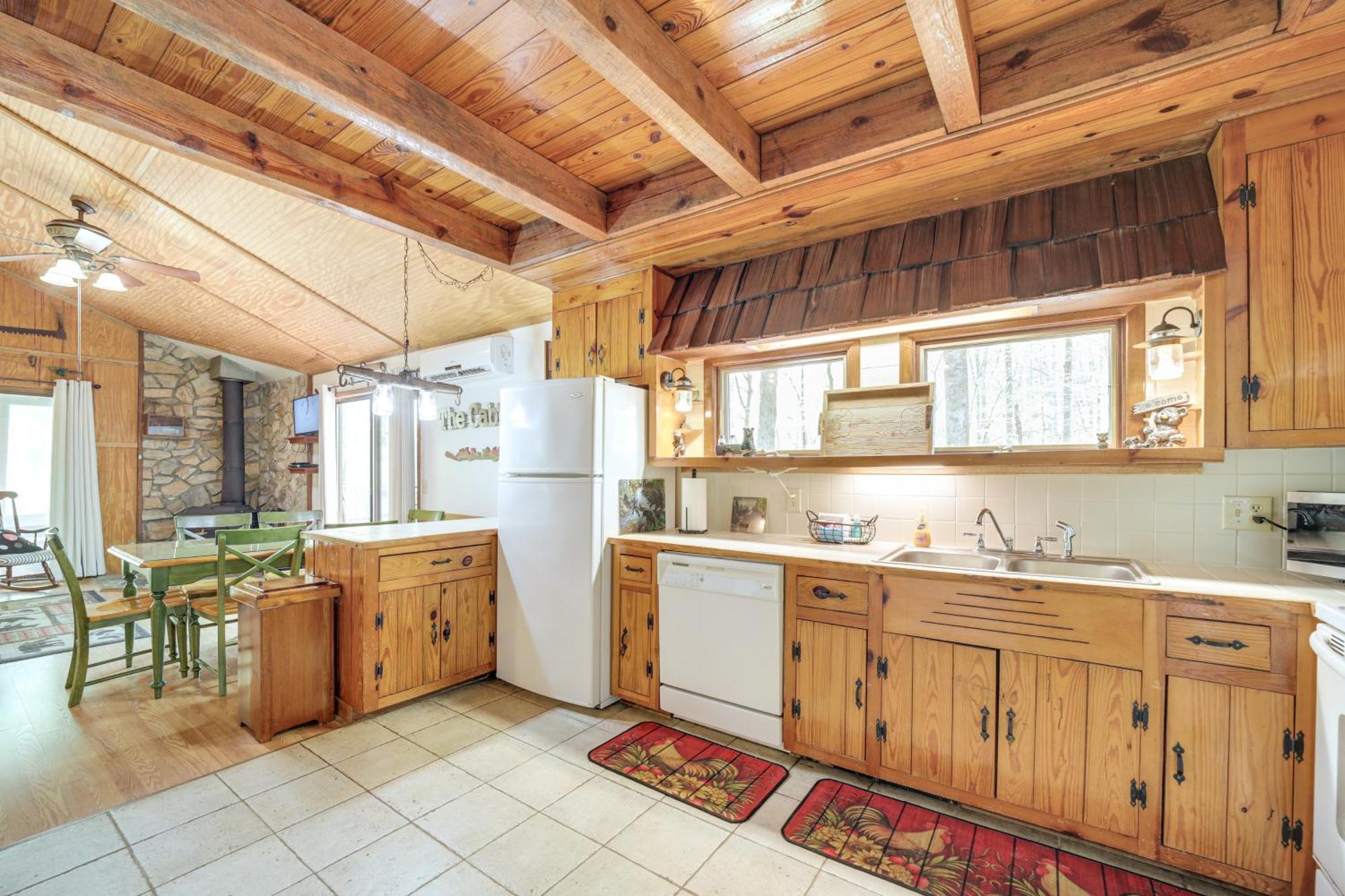 Creekside Whittier Cabin With Fire Pit Near Hiking! Екстериор снимка